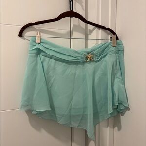 Edikted SEA STAR ASYMMETRIC CHIFFON MINI SKIRT